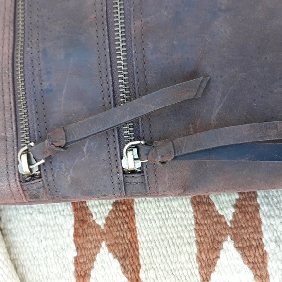 NWOT ESTALON LEATHER CROSSBODY BAG - Picture 7 of 12